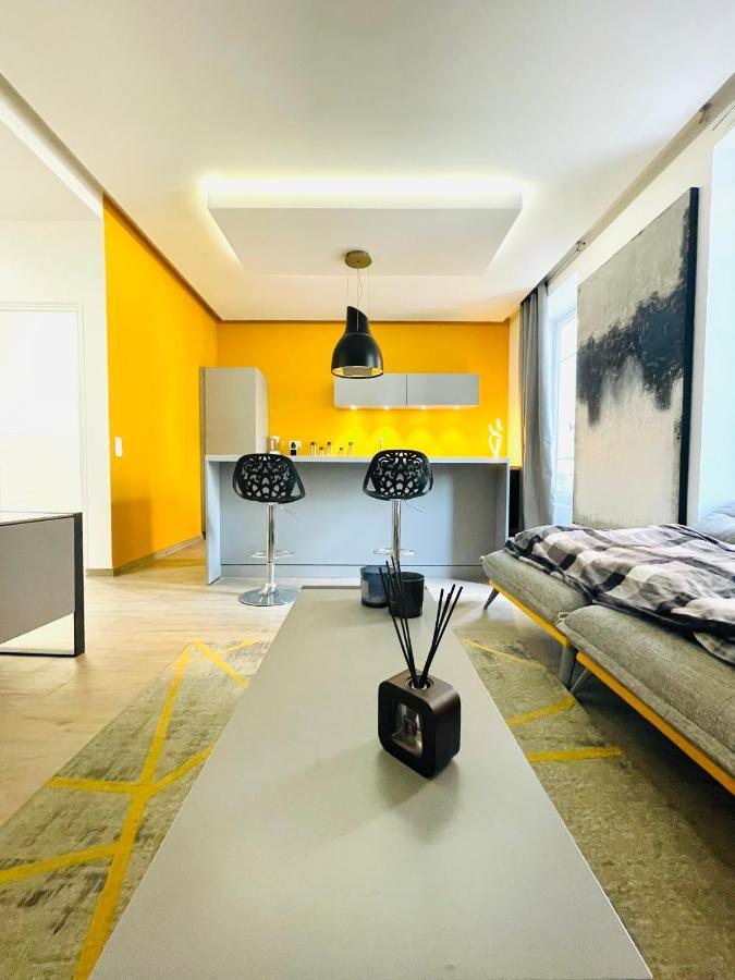 Bonaparte Apartment
